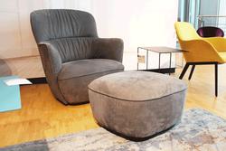 Produktbild von Sessel Ishino mit Hocker von Walter Knoll | interni by inhofer