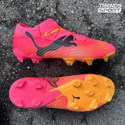 Produktbild von Puma FUTURE 7 ULTIMATE LOW FG/AG Fussballschuh - Sunset Glow/Black Sun Stream | EU 44 1/2 / UK 10 | 108085-03-10