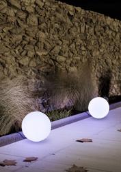 Produktbild von Kugelleuchte                 LED
                    Fernbedienung
                    weiß
    | Möbel Inhofer