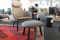 Produktbild von HAL Lounge Chair + Ottoman von vitra. | interni by inhofer