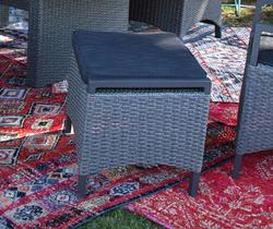 Produktbild von Loungehocker                 Metall
                    grau
    ca. 57 x 46 x 57 cm 
| Möbel Inhofer