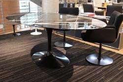 Produktbild von SAARINEN Tisch oval  Knoll   ca. 0x0x0 cm | Möbel Inhofer