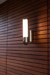 Produktbild von Wand-Aussenleuchte                 LED
                    App-Steuerung
                    silber
    | Möbel Inhofer